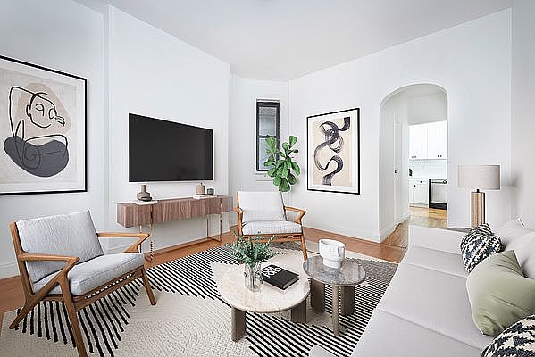 1st image of 712 9th Ave APT 2A