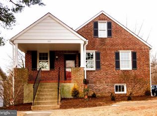 800 Warwick Rd, Baltimore, MD 21229