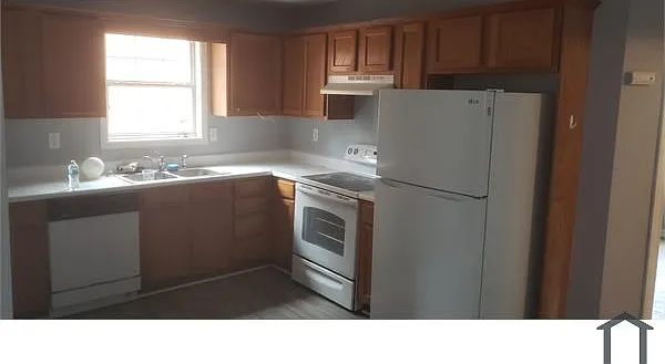 2 bed, 900 sqft, $1,600 — Photo 4