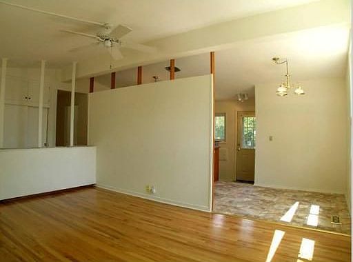 4th image of 1410 N Hayford Ave