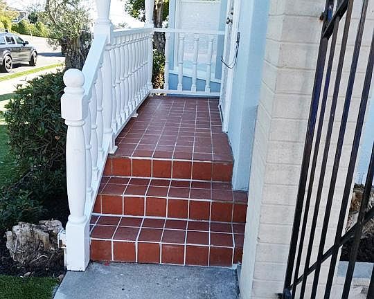 4th image of 3845 Narragansett Ave