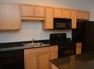 20 N State St APT 305, Chicago, IL 60602