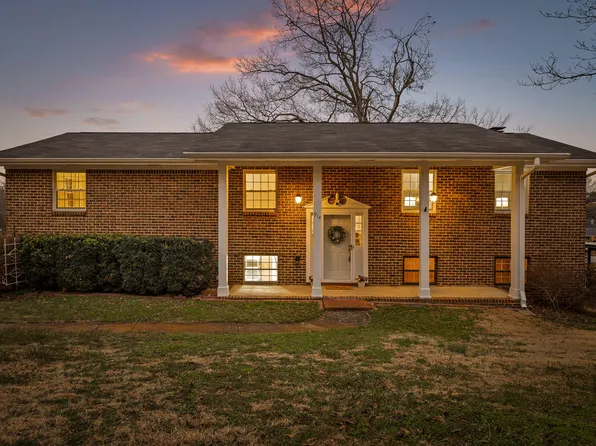 914 Belvoir Hills Cir, Chattanooga, TN 37412
