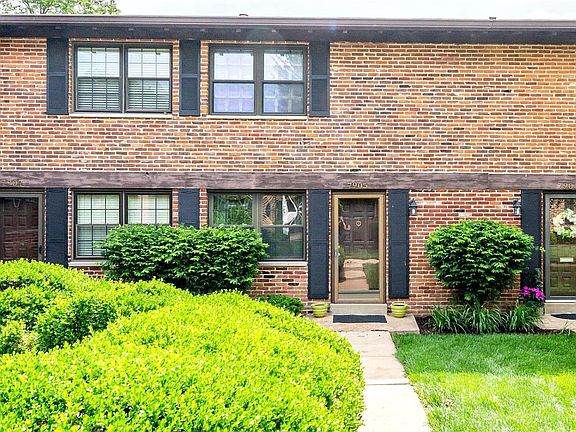 2nd image of 7905 Royal Arms Ct
