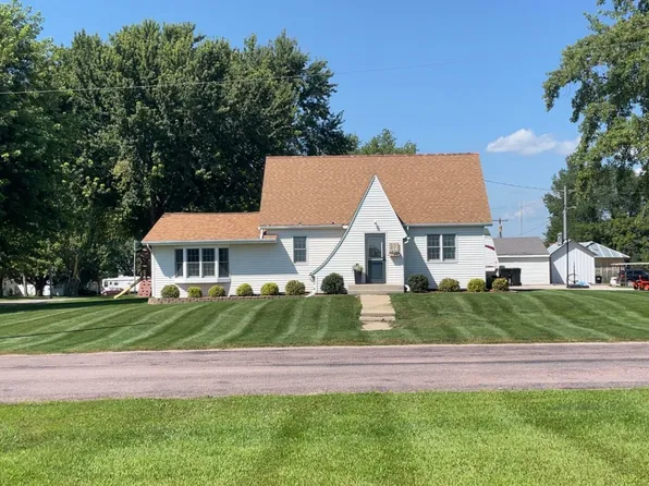 117 W 3rd St, Meriden, IA 51037