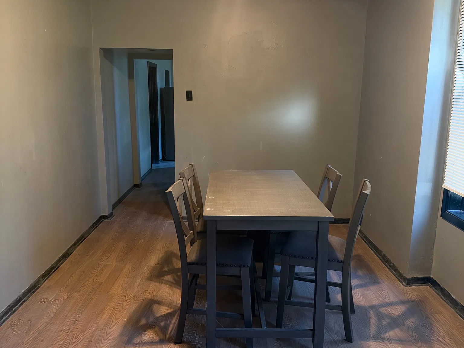 3 bed, $1,650 — Photo 4