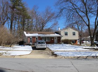 1 Lynch Ct, Rockville, MD 20850