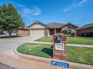 11625 SW 10th St, Yukon, OK 73099