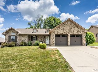 101 Archview Dr, Shiloh, IL 62221