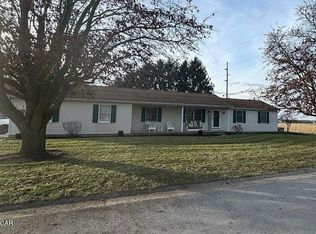 1211 N Murray St, Wapakoneta, OH 45895