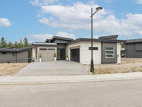 2nd image of 10272 Beacon Hill Dr