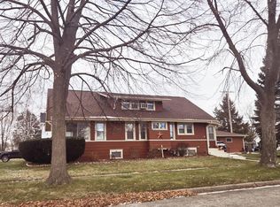 522 S Center Ave #520, Jefferson, WI 53549