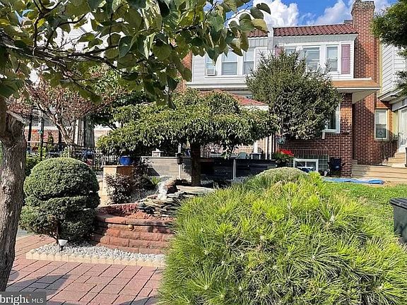 4th image of 7206 Glenloch St