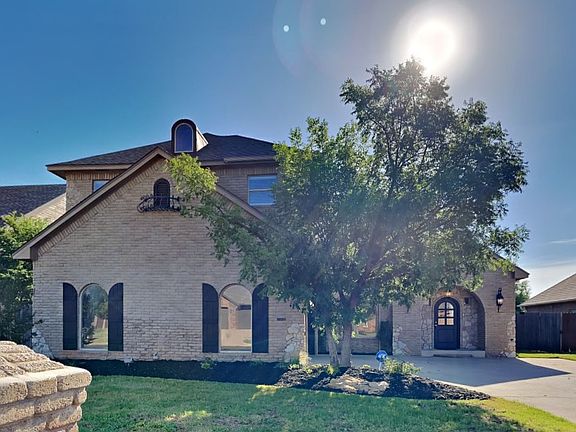 4th image of 15808 Creek Heights Dr