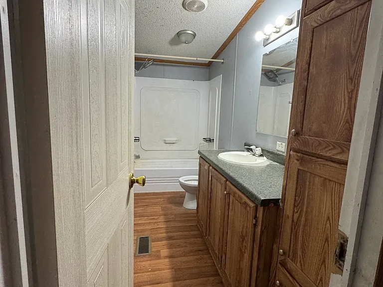 2037 County Road 112 — Photo 22