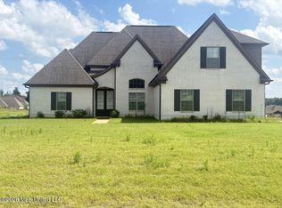 8269 Jack Thomas Cv, Olive Branch, MS 38654