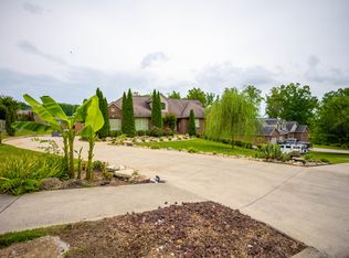 335 Kolsons Landing Dr, Somerset, KY 42503