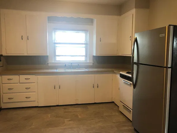 200 Warren Ave #2A, East Providence, RI 02914