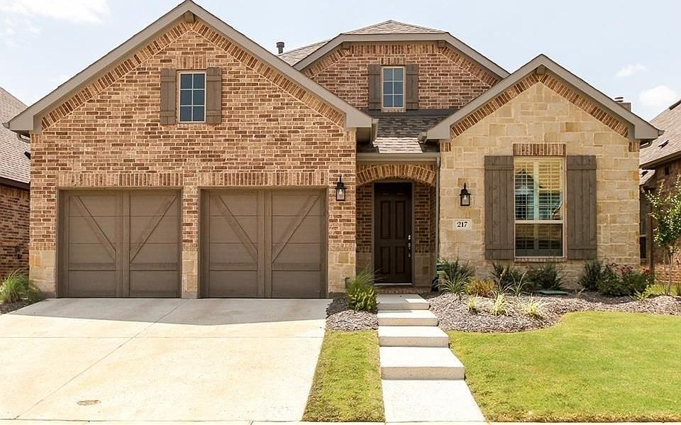 1st image of 217 Sunrise Dr