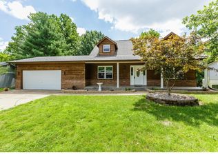 38 Spring Way Dr, Saint Peters, MO 63376