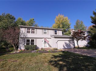 6870 Georgetown Dr, Mentor, OH 44060