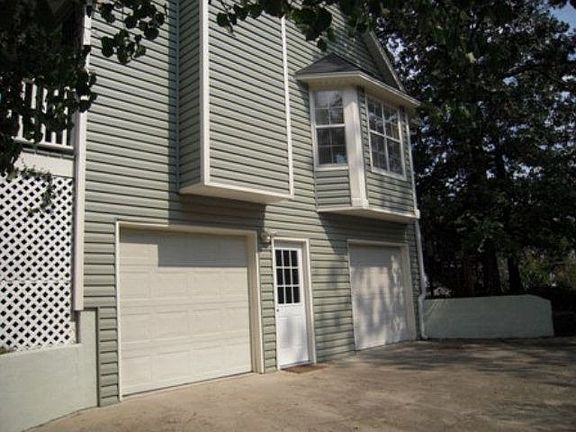 5th image of 652 Wellington Dr