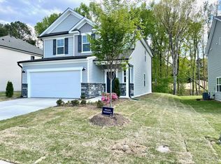 2072 Hosel Ln, Fuquay Varina, NC 27526