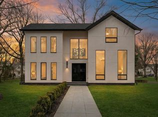 648 Falmouth Ave, Paramus, NJ 07652