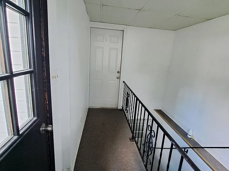 200 Park Ave #1 — Photo 12