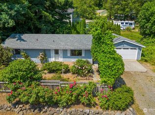 40 NE Anchor Way, Belfair, WA
