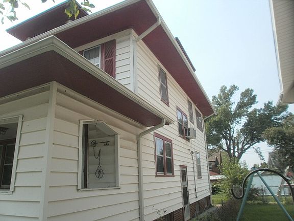 2nd image of 3209 Lafayette Ave