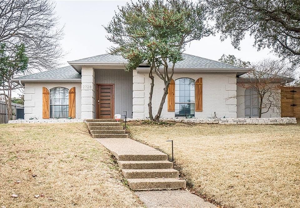 1st image of 2728 Spyglass Dr
