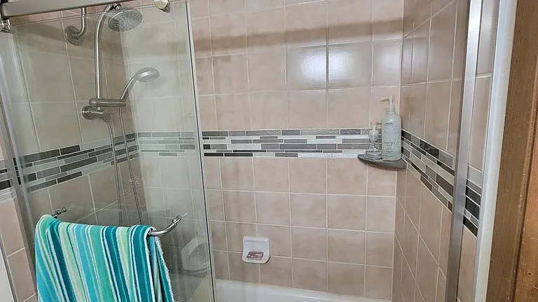 10085 E Peakview Ave — Photo 3