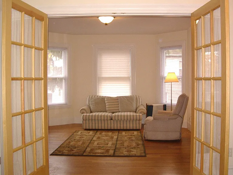 146 Elm St #1 — Photo 3