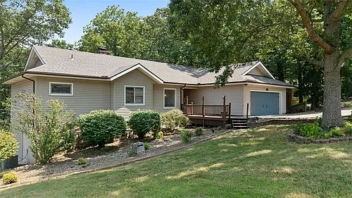 44 Sandwick Dr Photo 1