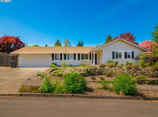 13695 SW Cresmer Dr, Tigard, OR 97223