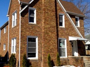 926 Muirfield Ave #2, Waukegan, IL 60085