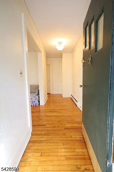 Building Photo - 15 Edgar St #A
