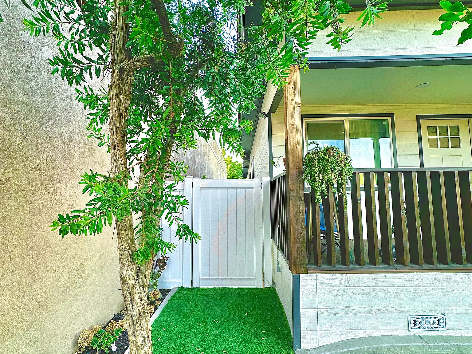 217 Stuart Ave — Photo 4