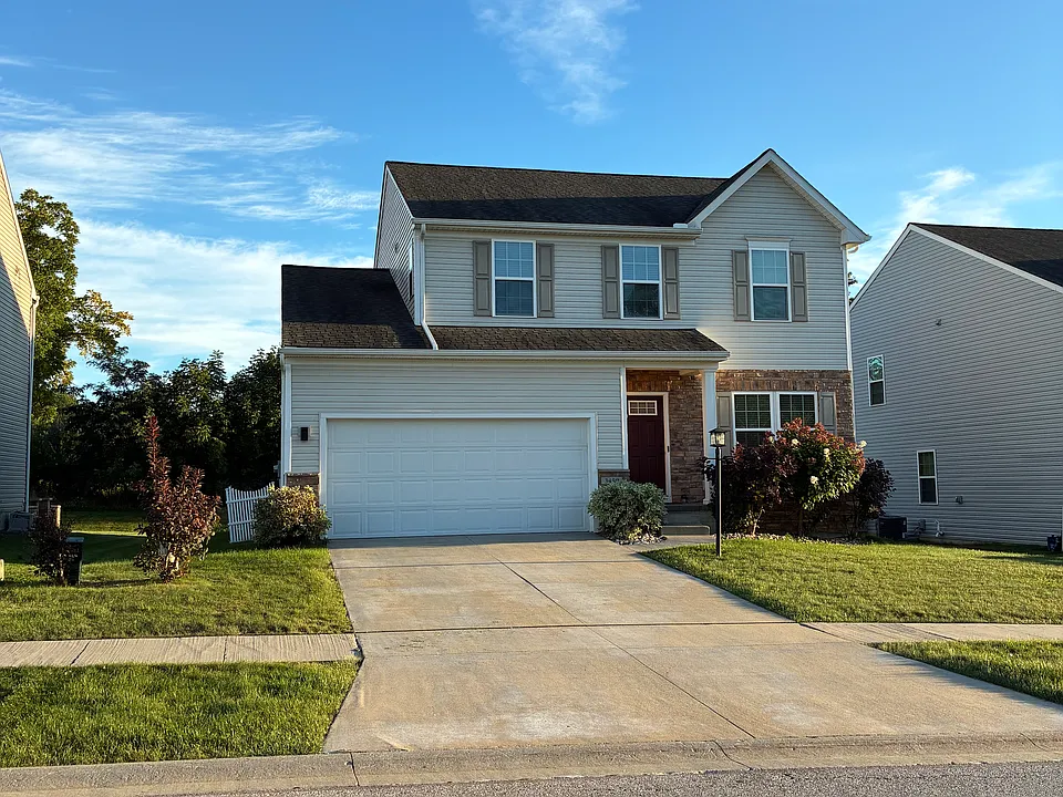 3490 Shadow Ledge Dr