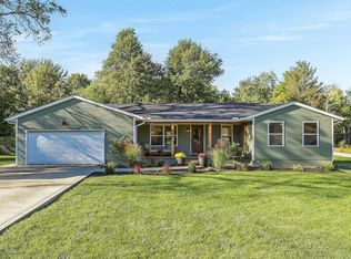 100 W Hiawatha Dr, Powell, OH 43065