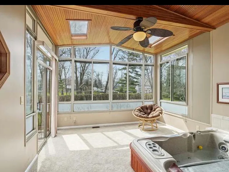 3291 Shadylake Dr — Photo 36