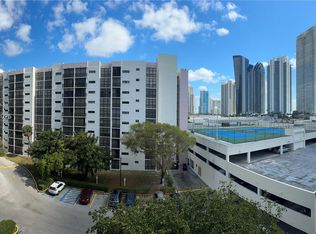 16909 N Bay Rd APT 608, Sunny Isles Beach, FL 33160
