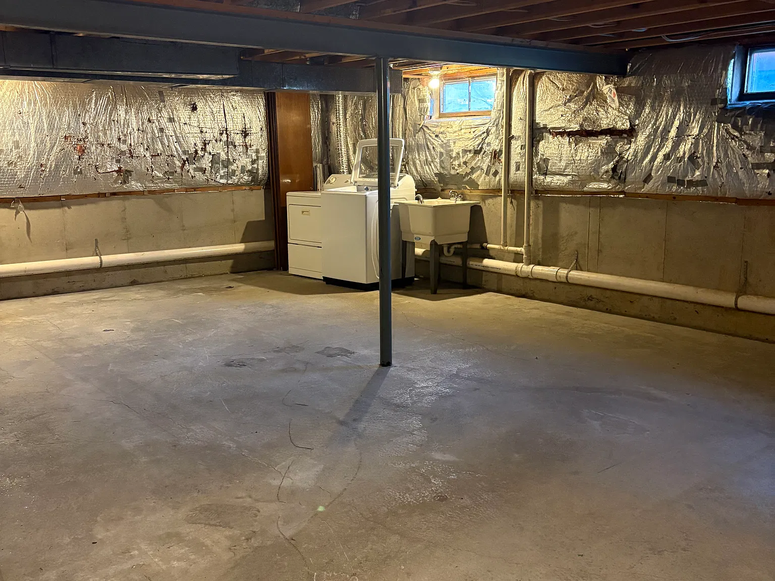 3 bed, 1.5 bath, 2000 sqft, $1,800 — Photo 4
