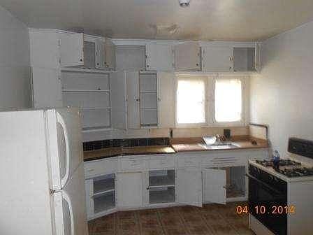 4th image of 2612 N Buffum St