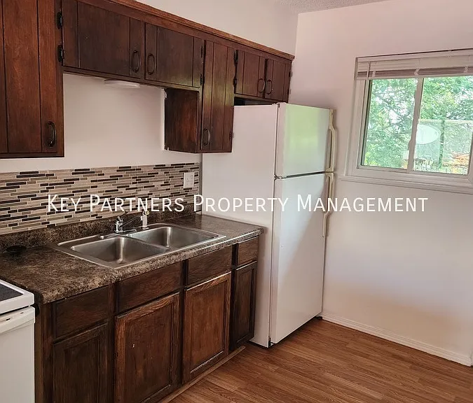128 Warner Ave #3 — Photo 5