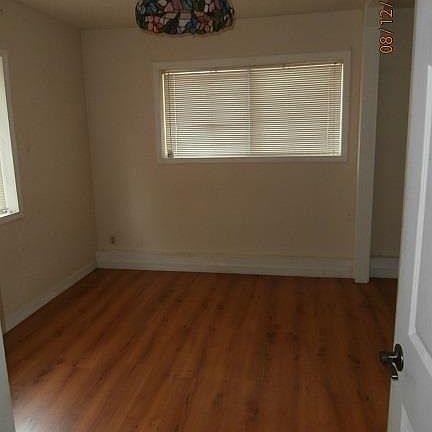 4th image of 395 Laguna St