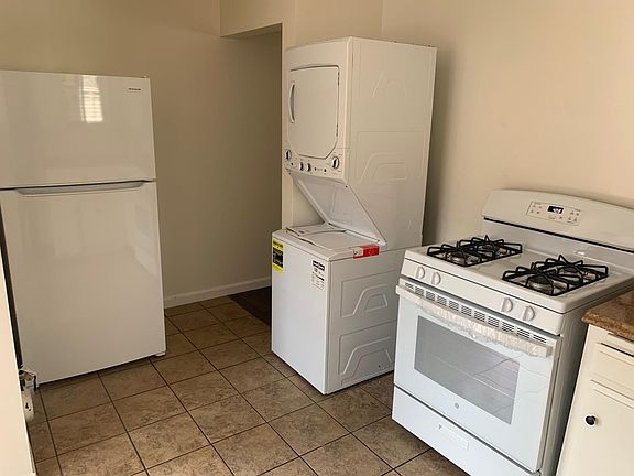 2nd image of 3637 Boyce Ave