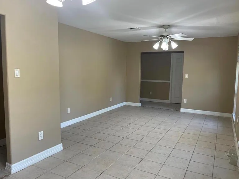 10902 Sagepark Ln — Photo 8