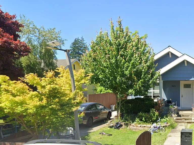 1424 Maple St #1 — Photo 1